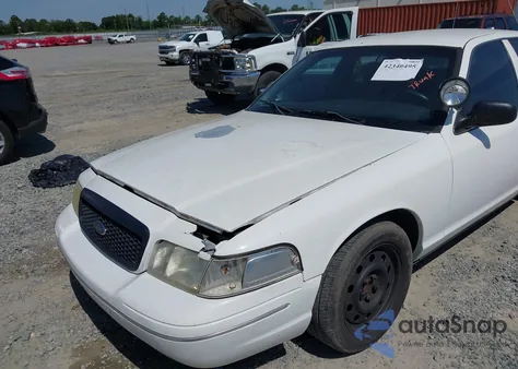 2010 Ford Crown Victoria Police/Police Interceptor из США, поврежденный, VIN 2FABP7BV4AX135965